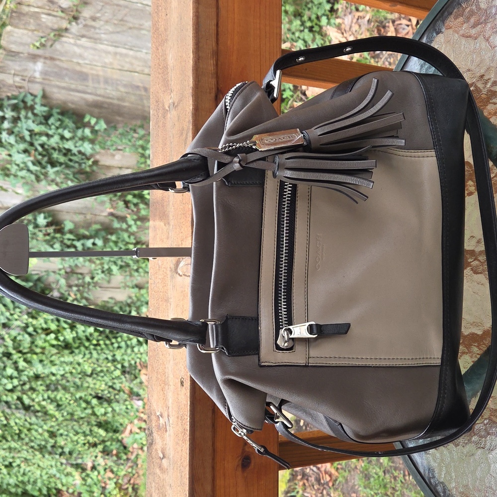 Coach LEGACY RORY 19902 Taupe,Black, Tan leather purse zip closure